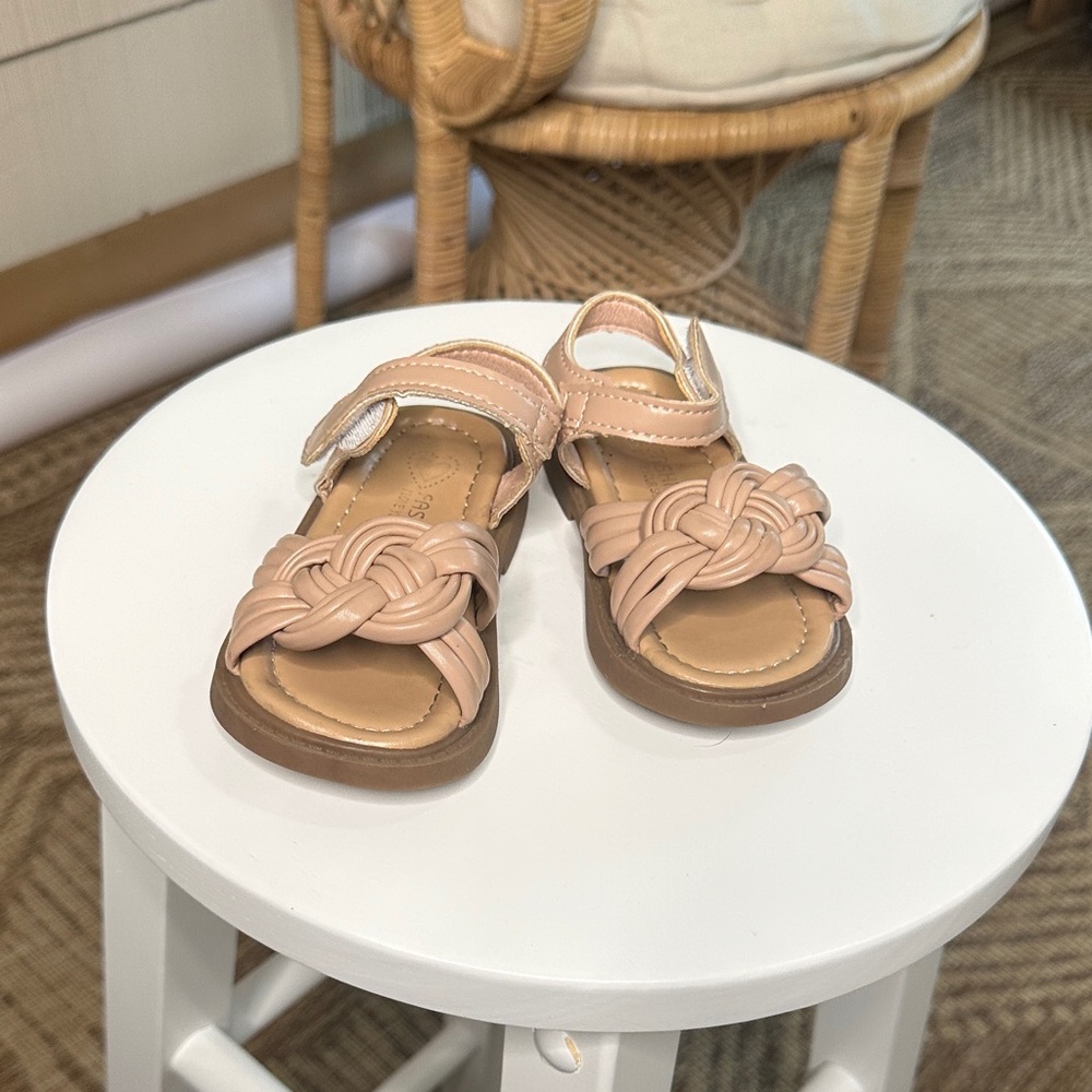 (5for$10) Toddler Size 22 Sandals in Light Pink and Tan (fits a size 6/7)